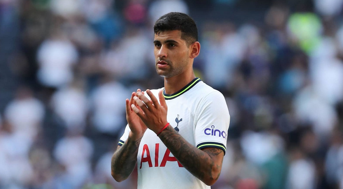 Cristian Romero pede reforços urgentes no elenco do Tottenham