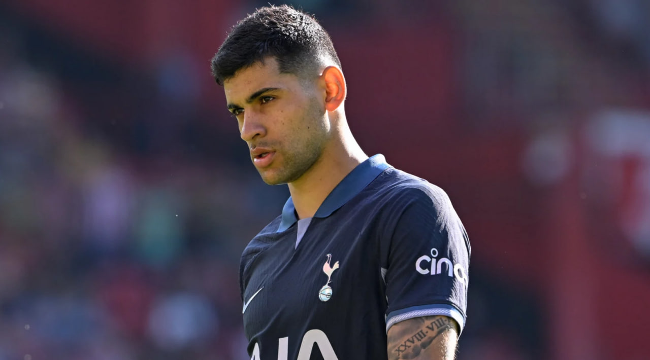 O compromisso de Cristian Romero com a unidade e o crescimento no Tottenham